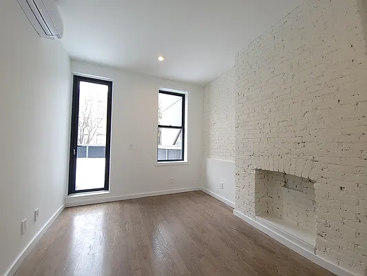 Rented by Highline Residential | media 27