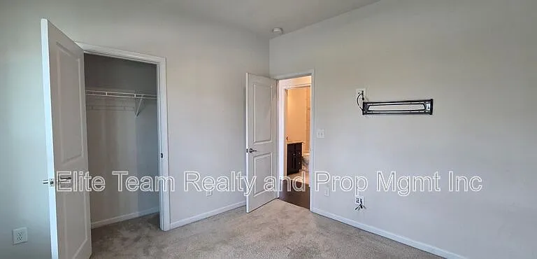 7347 Raylee Ave SW — Photo 11