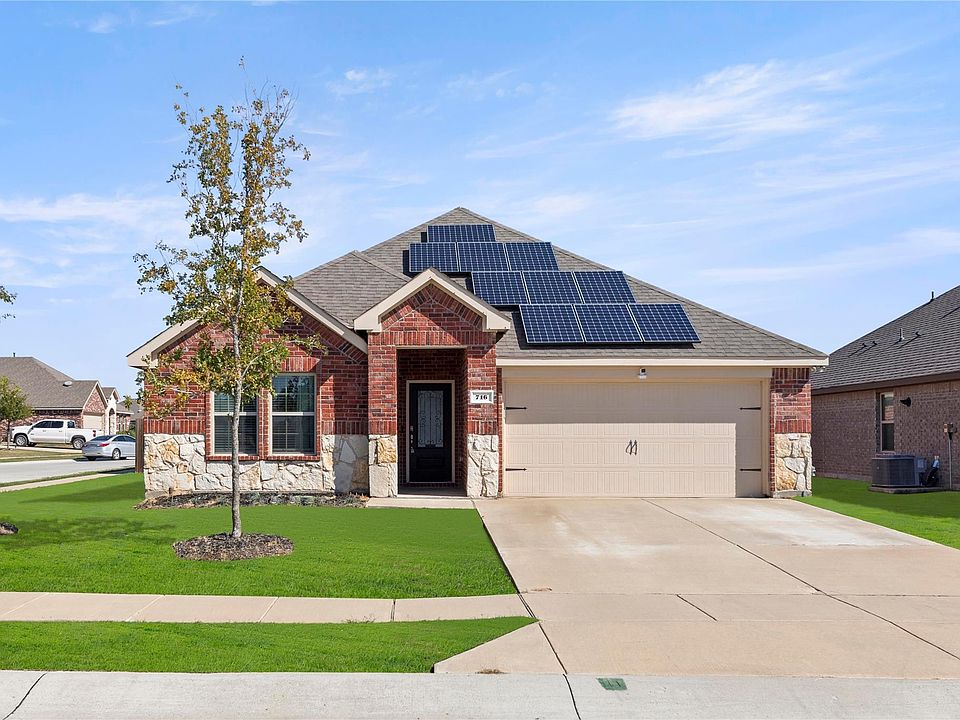 1st image of 716 Rawhide Way