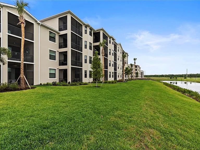18008 Gawthrop Dr #402 — Photo 31