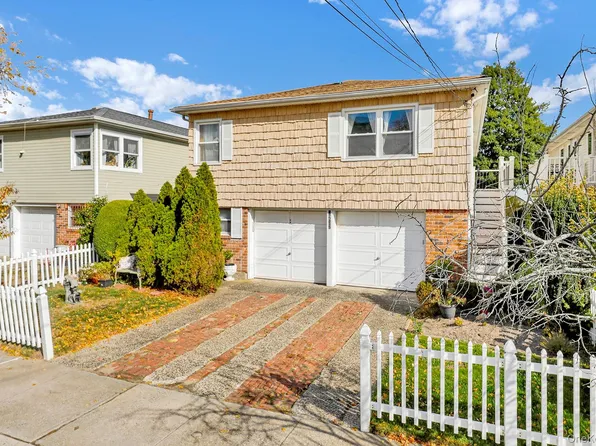 32-32 Plunkett Avenue, Far Rockaway, NY 11691