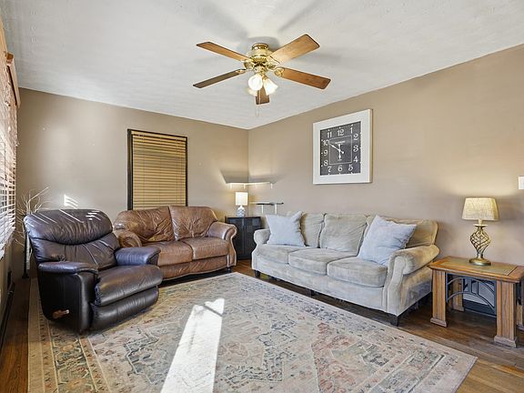 4th image of 125 Foxhall Rd