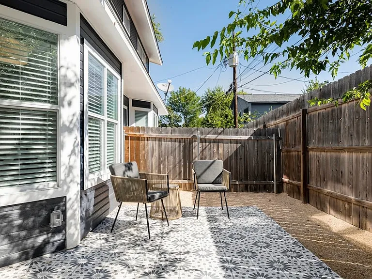 2101 Kirksey Dr — Photo 24