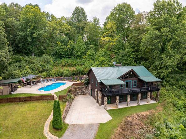 80 Austins Trl, Canton, NC 28716