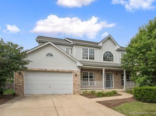 2444 Angela Ln, Aurora, IL 60502