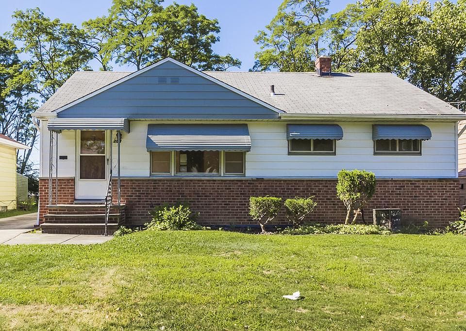 1st image of 204 Wandle Ave