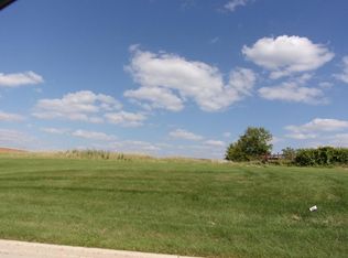 1911 Gateway Dr, Watertown, WI 53094