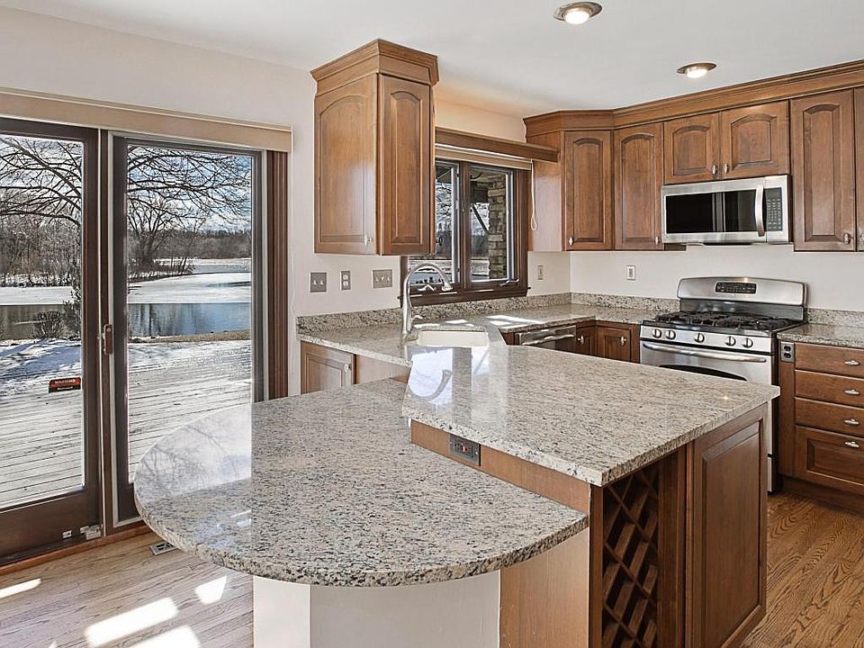 1st image of 2625 W Lake Isle Dr