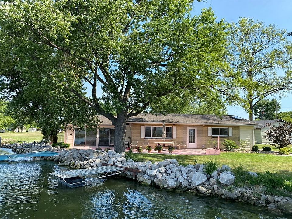 1st image of 2162 Whitecap Ln