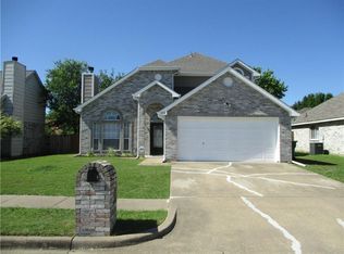 224 Willow Creek Ln, Glenn Heights, TX 75154