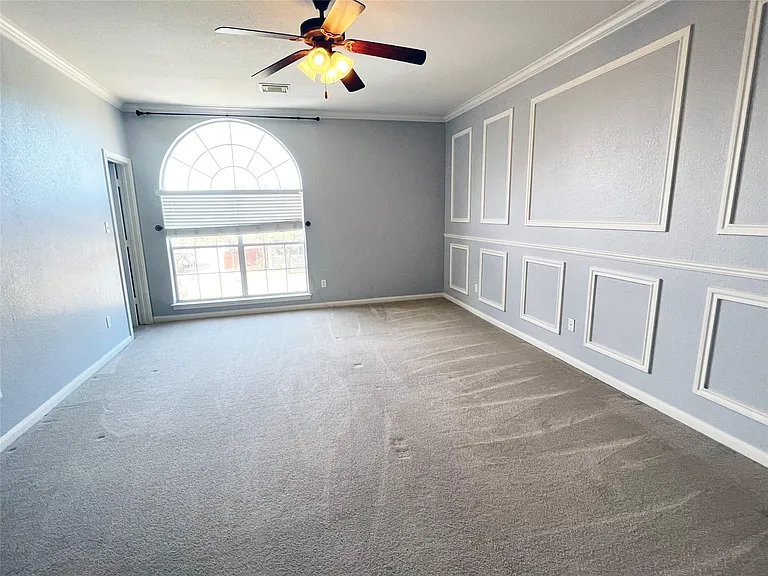 2443 Salorn Way — Photo 19