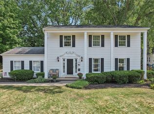 38899 Andrews Pl, Willoughby, OH 44094
