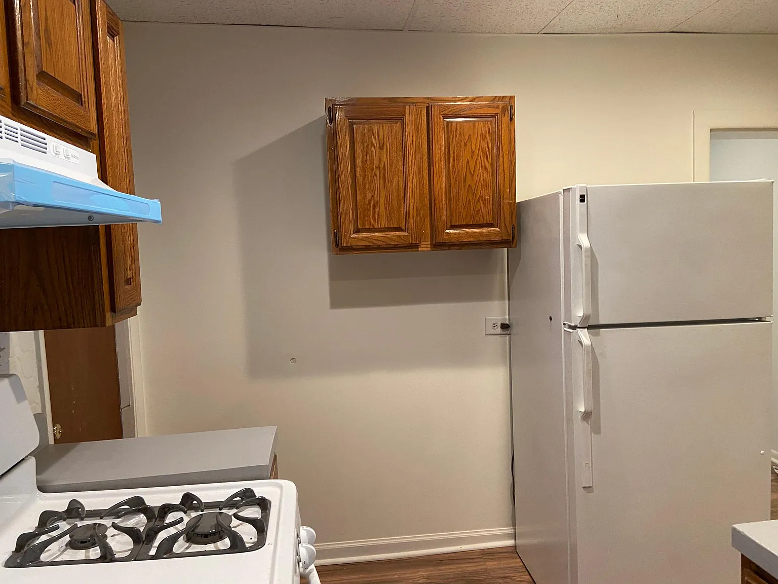 2430 N Ashland Ave — Photo 3
