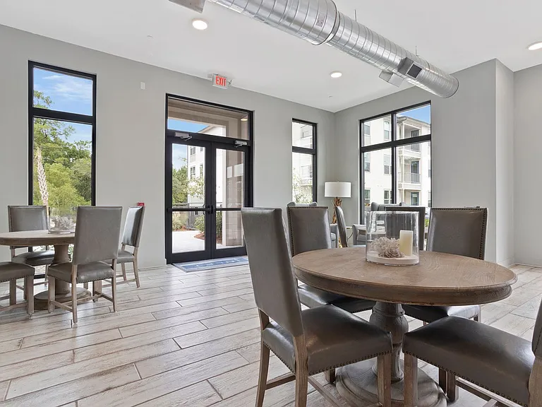 2501 Bienville Blvd #233 — Photo 28
