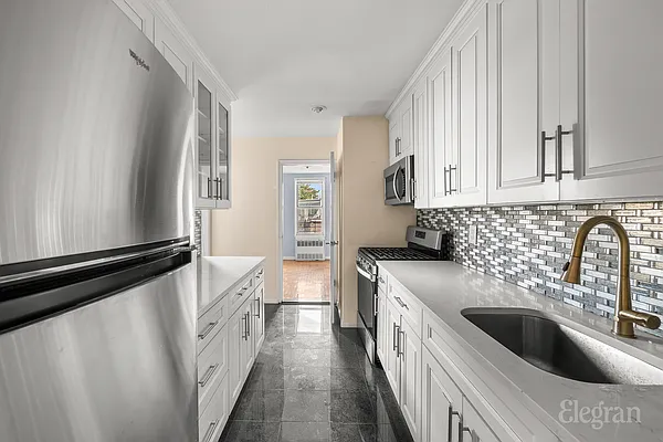 Sold by Elegran | media 5