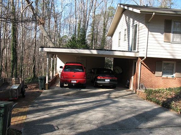Carport