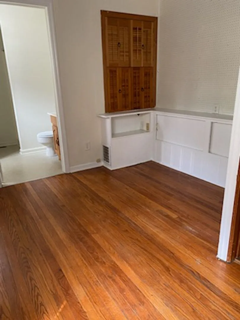 712 S Henderson St — Photo 3