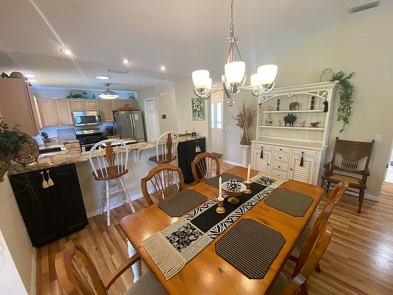 3301 Archer Ave — Photo 9