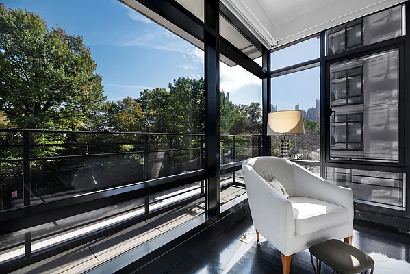 Sold by Compass | media 17