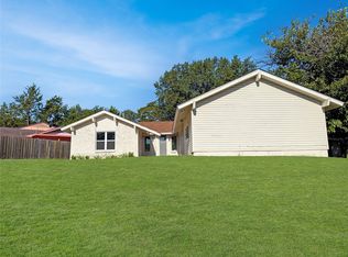 3549 Rio Grande Cir, Dallas, TX 75233