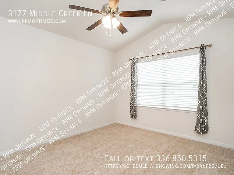3127 Middle Creek Ln — Photo 23