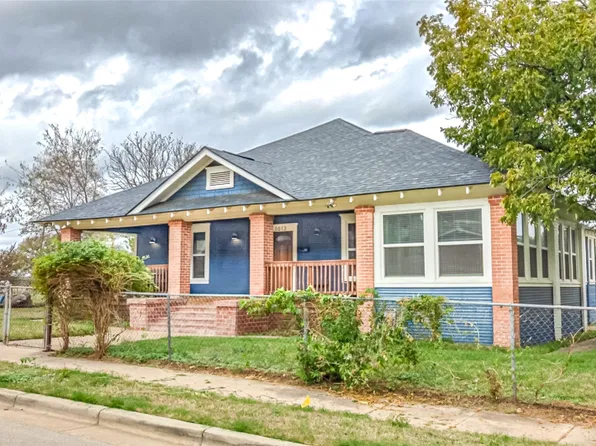 1013 Poindexter St, Fort Worth, TX 76102