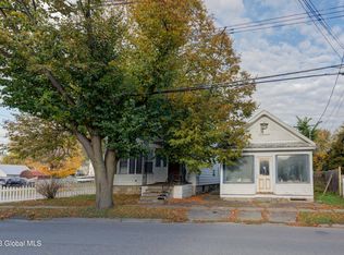 39 Cayadutta St, Johnstown, NY