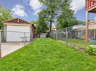 22216 92nd Rd, Queens Village, NY 11428