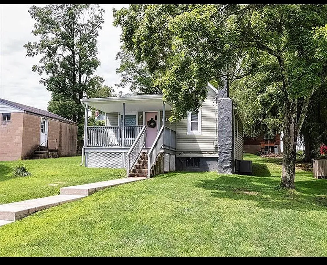 840 9th St photo 1