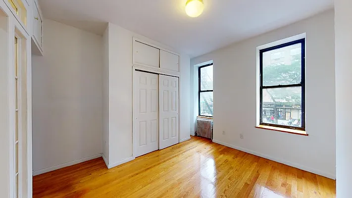 Rented by Bond New York | media 6