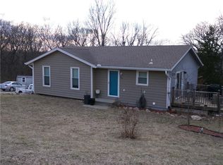 510 E Seybold Rd, Excelsior Springs, MO 64024