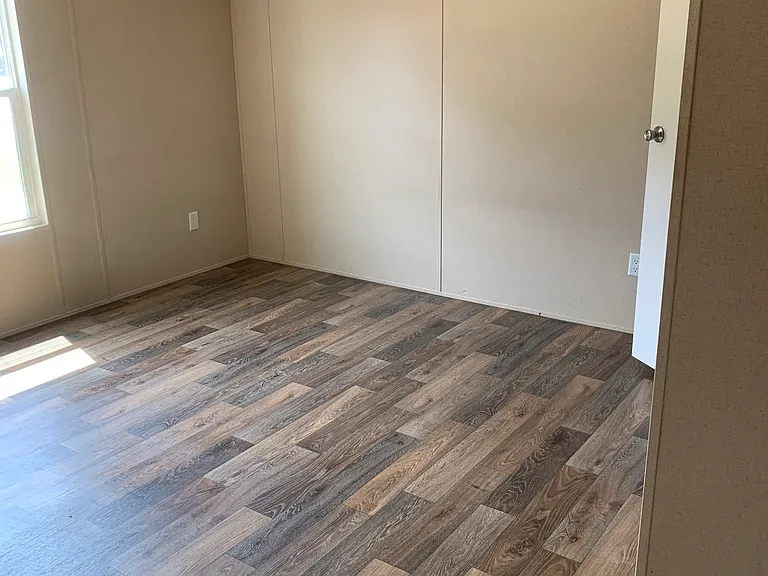2187 Highway 425 N #34 — Photo 8
