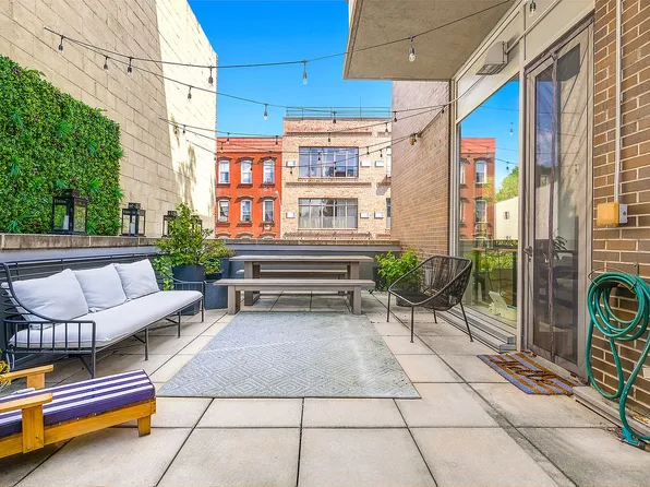 120 N 7th St APT 2B, Brooklyn, NY 11249