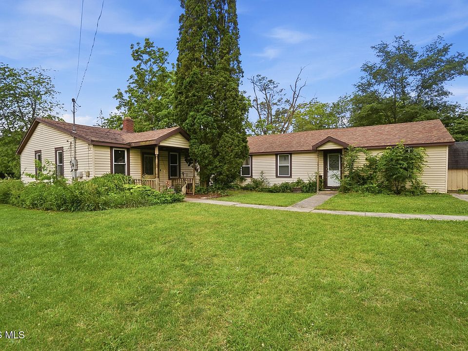 1st image of 20 Quarry Ln