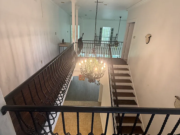 5235 Willis Ave — Photo 10