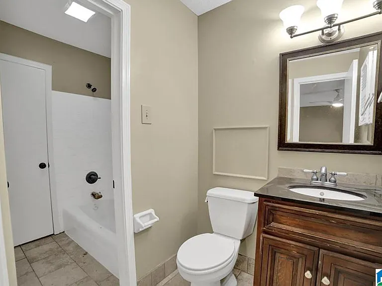 1506 Al Seier Rd — Photo 15