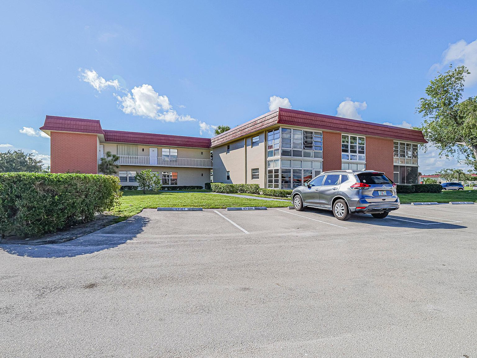 43 Woodland Drive #205