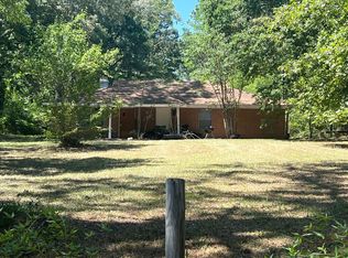 7597 Fm 83, Broaddus, TX 75929