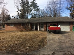 626 Henryetta St, Springdale, AR 72762