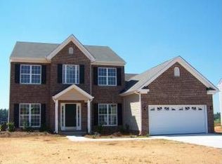 180 Shore Pine Dr, Youngsville, NC 27596