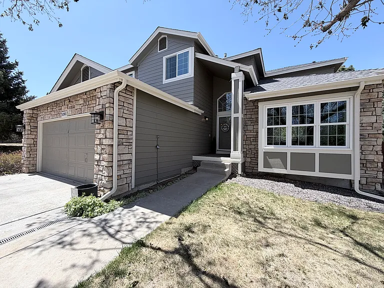 5381 S Dunkirk Way — Photo 3
