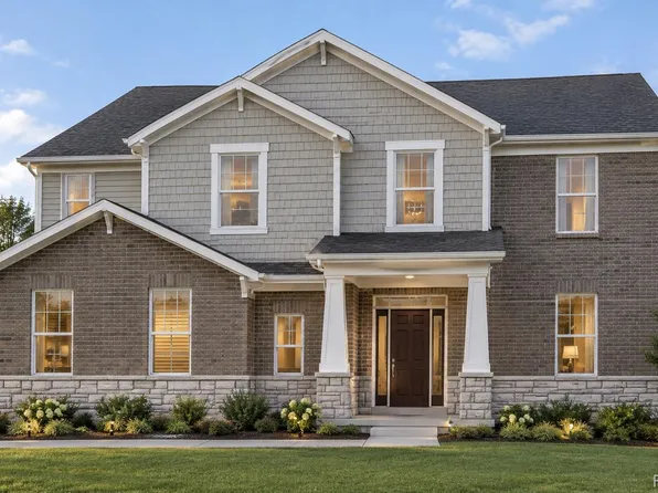 58592 Selma Dr, South Lyon, MI 48178