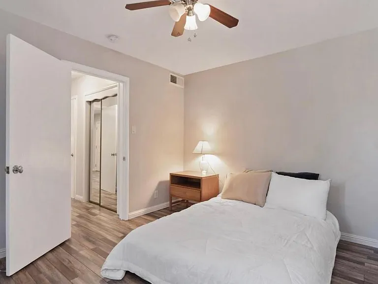 83 Fairview Plz #A — Photo 6