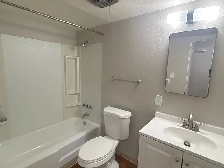 Willow Ridge — Photo 19