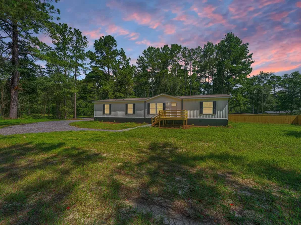 2 Raptor Trl, Ladson, SC 29456