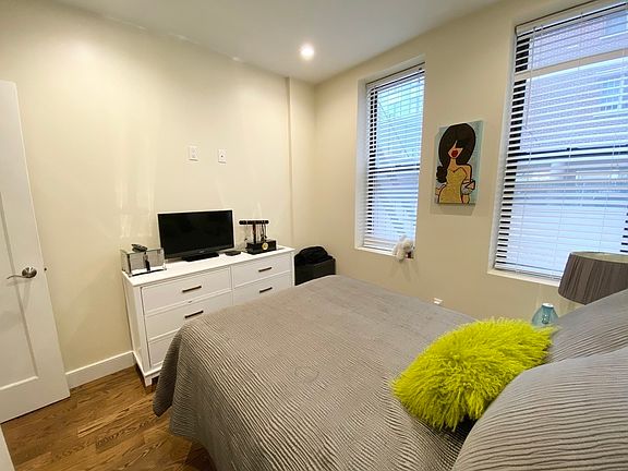 5th image of 2819 Astoria Blvd Ste 2