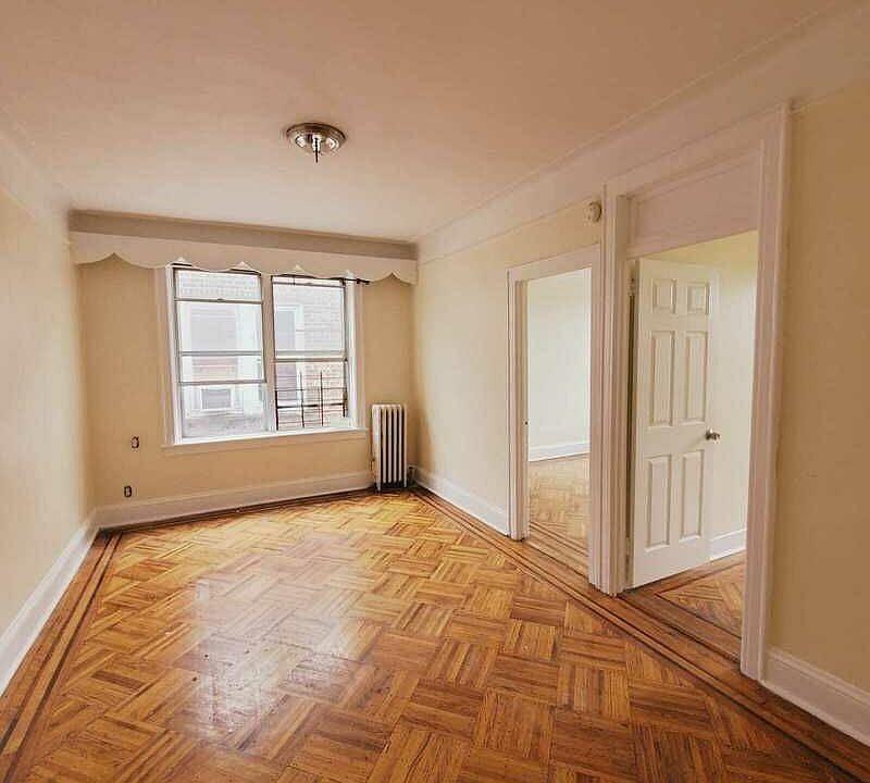 1st image of 2816 W 36th St APT 2B