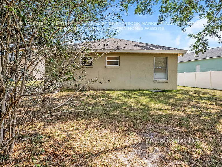 247 Southbridge Cir — Photo 15