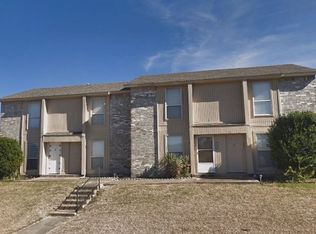 Coates Circle Townhomes, Fort Worth, TX 76116