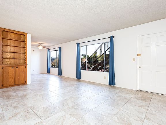 5th image of 4096 Texas St #2